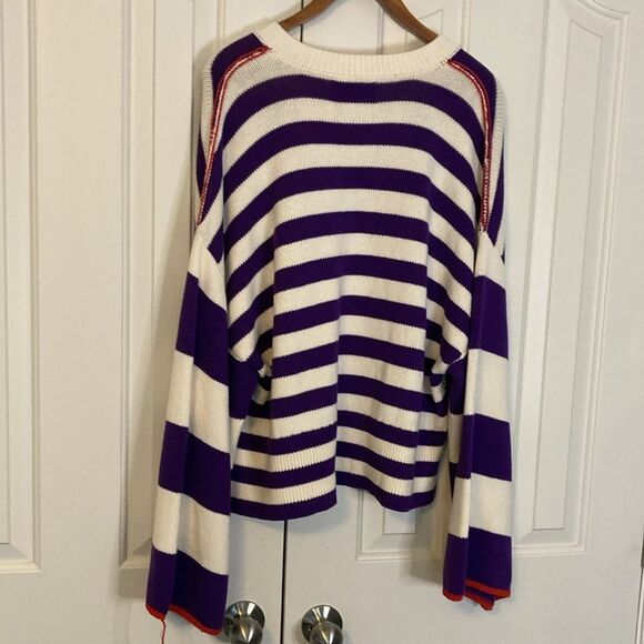 REVOLVE L'Acadamie Raddix oversized sweater Purple and cream Bell Sleeve Striped - Picture 6 of 9